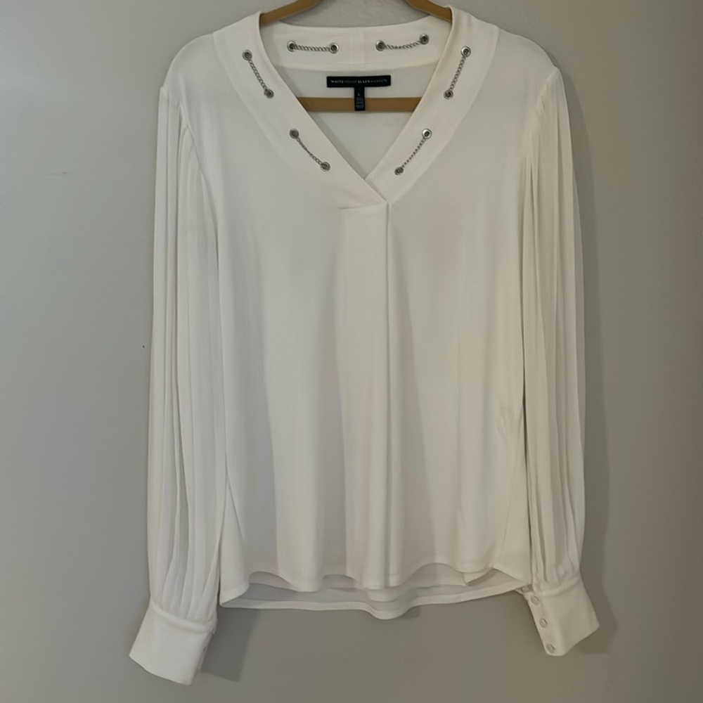 ⚪️🖤 White House Black Market Dress Top